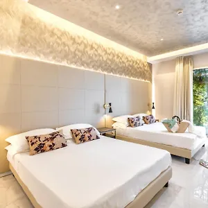 Mondial Hotel